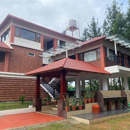 Bougain Villa Chikmagalūr Buitenkant foto