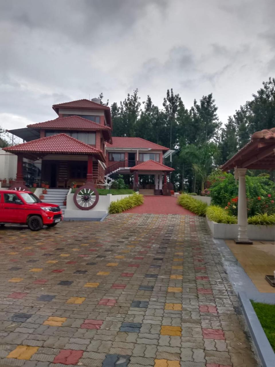 Bougain Villa Chikmagalūr Buitenkant foto