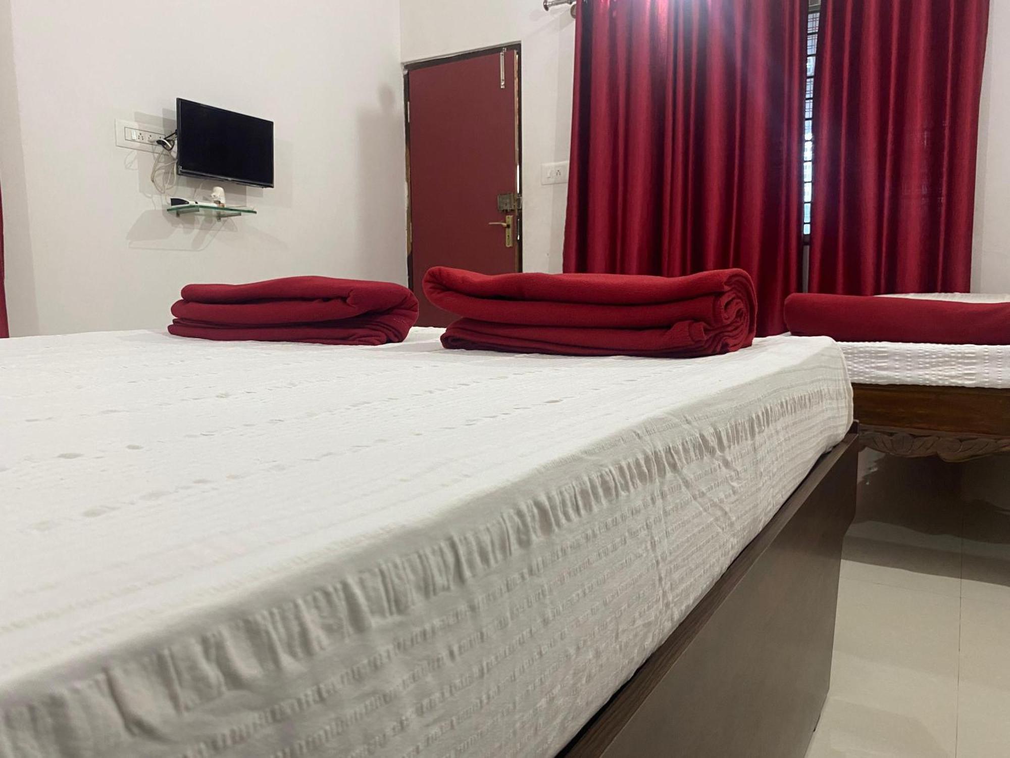 Bougain Villa Chikmagalūr Buitenkant foto