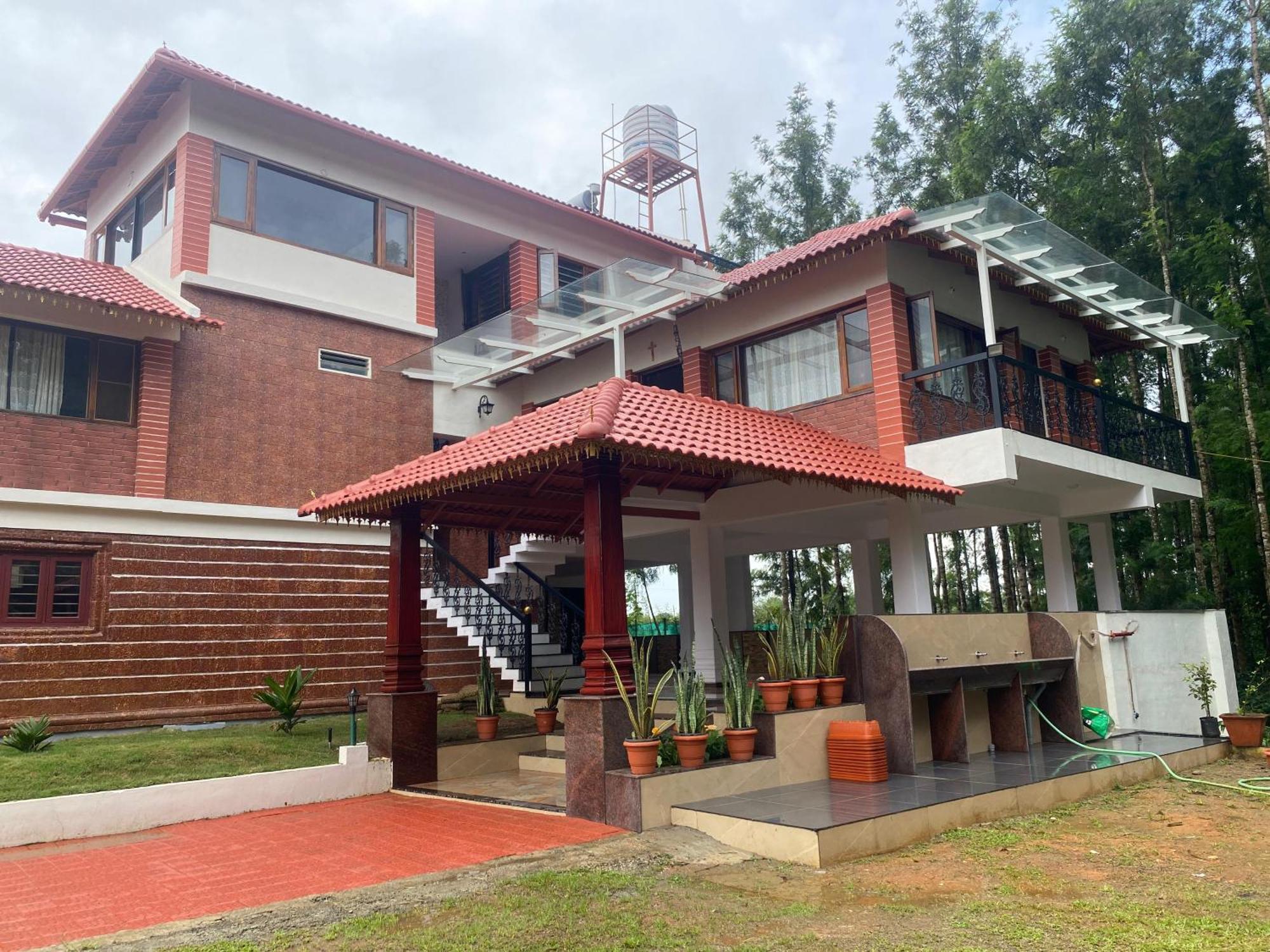 Bougain Villa Chikmagalūr Buitenkant foto