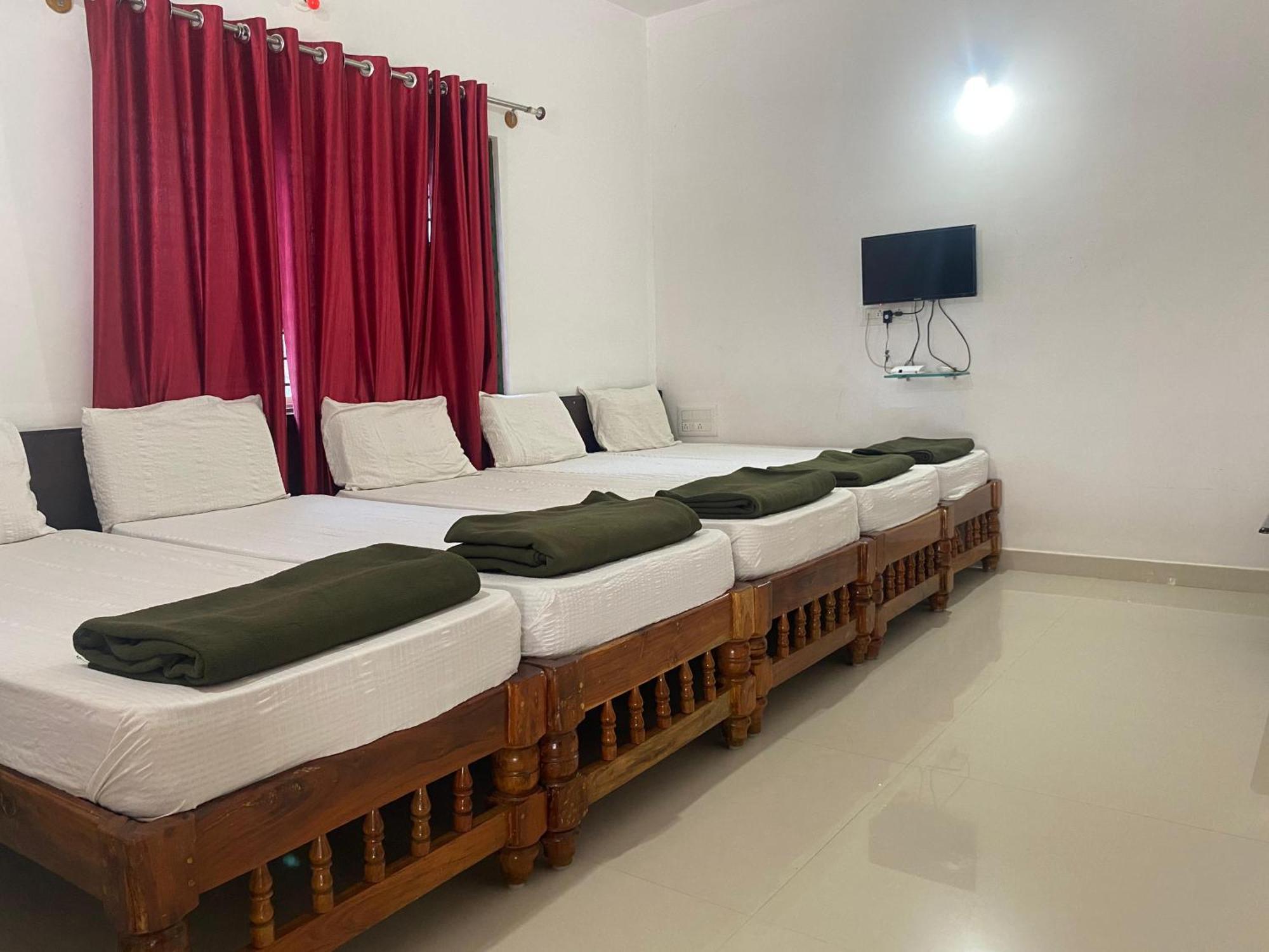 Bougain Villa Chikmagalūr Buitenkant foto
