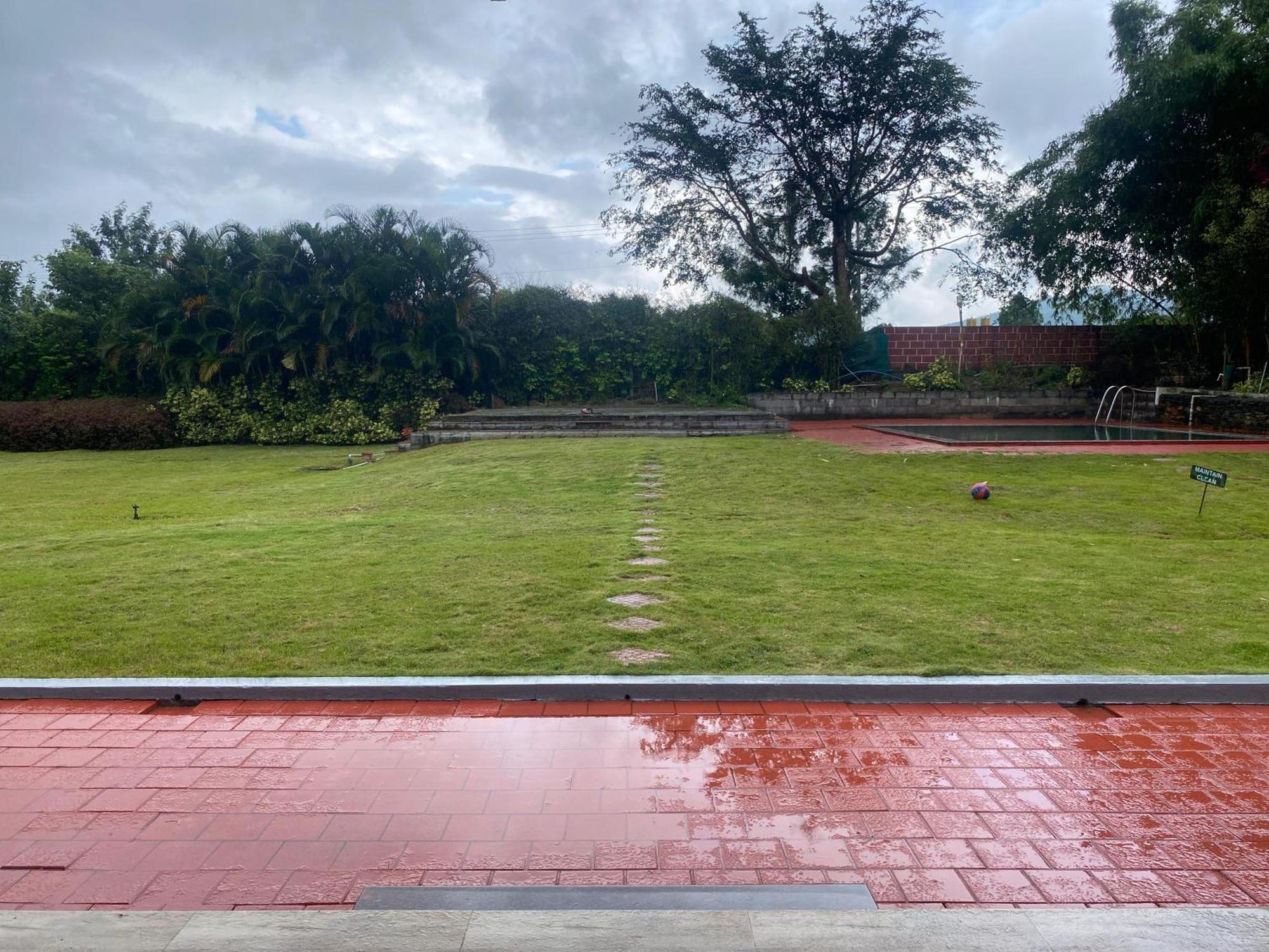 Bougain Villa Chikmagalūr Buitenkant foto