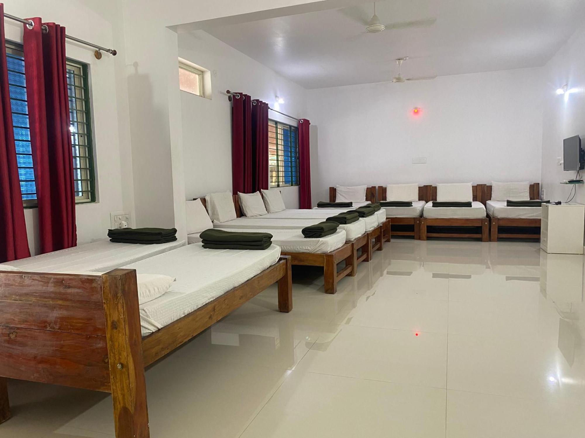 Bougain Villa Chikmagalūr Buitenkant foto