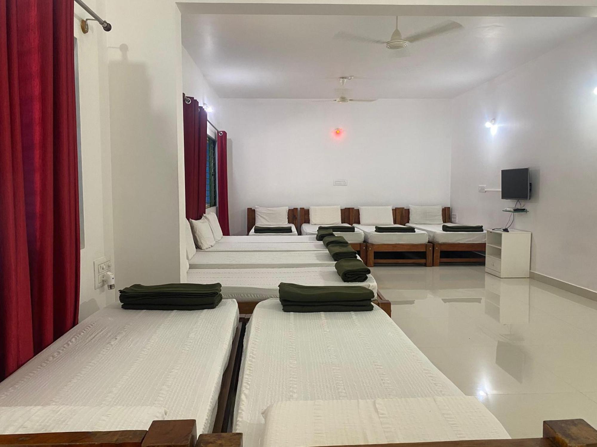 Bougain Villa Chikmagalūr Buitenkant foto